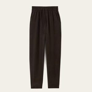 Everlane Women's Tapered Pant in Butterlite Black Size Small NWOT